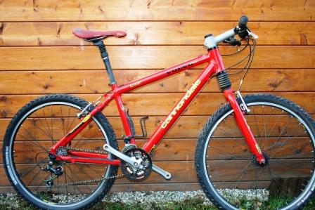 muddy fox et cannondale CAD2 - cannondale cad 2 rouge volvo