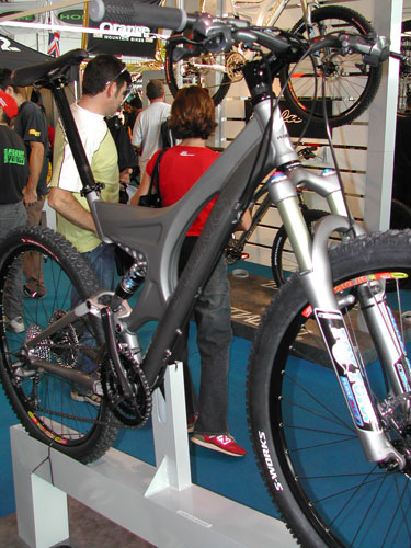 Salon du Roc d'Azur 2002 - 72.jpg - biking66.com