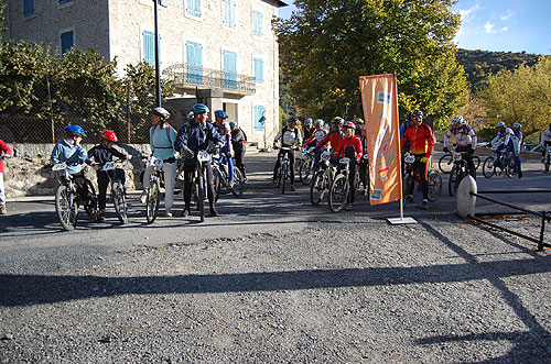 Rando VTT d'Angoustrine - Rando finale du trophe Pyrnes Roussillon 2010 - randovtt-bis-006.jpg - biking66.com