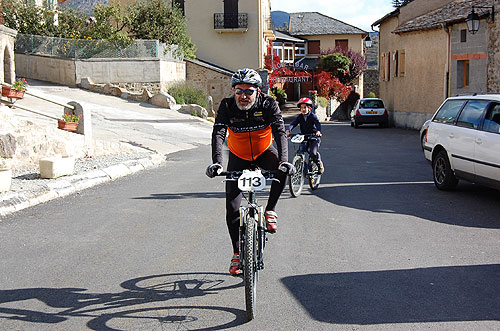 Rando VTT d'Angoustrine - Rando finale du trophe Pyrnes Roussillon 2010 - randovtt-bis-041.jpg - biking66.com