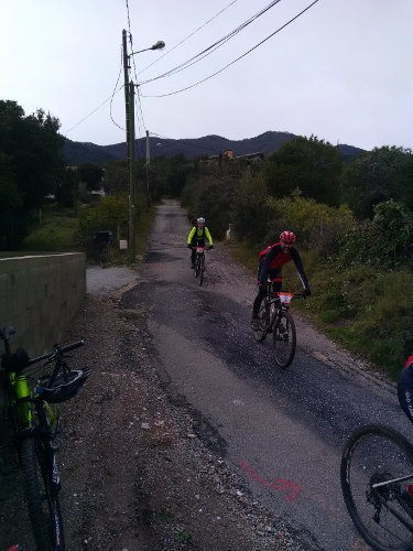 Rando VTT de Villelongue dels Monts - IMG_20170305_111248.jpg - biking66.com