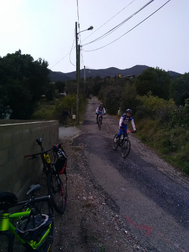 Rando VTT de Villelongue dels Monts - IMG_20170305_113549.jpg - biking66.com